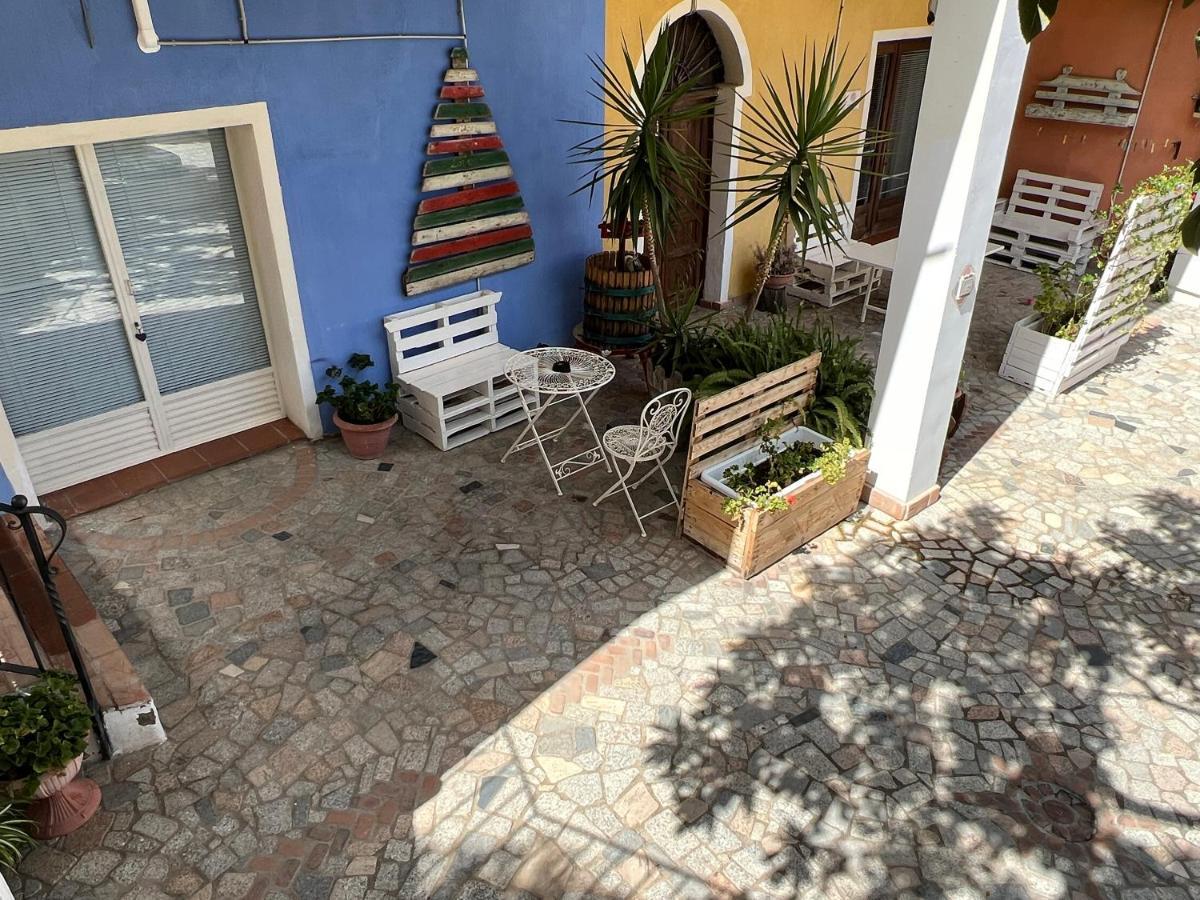 B&B Rita And Family Loceri Exterior photo