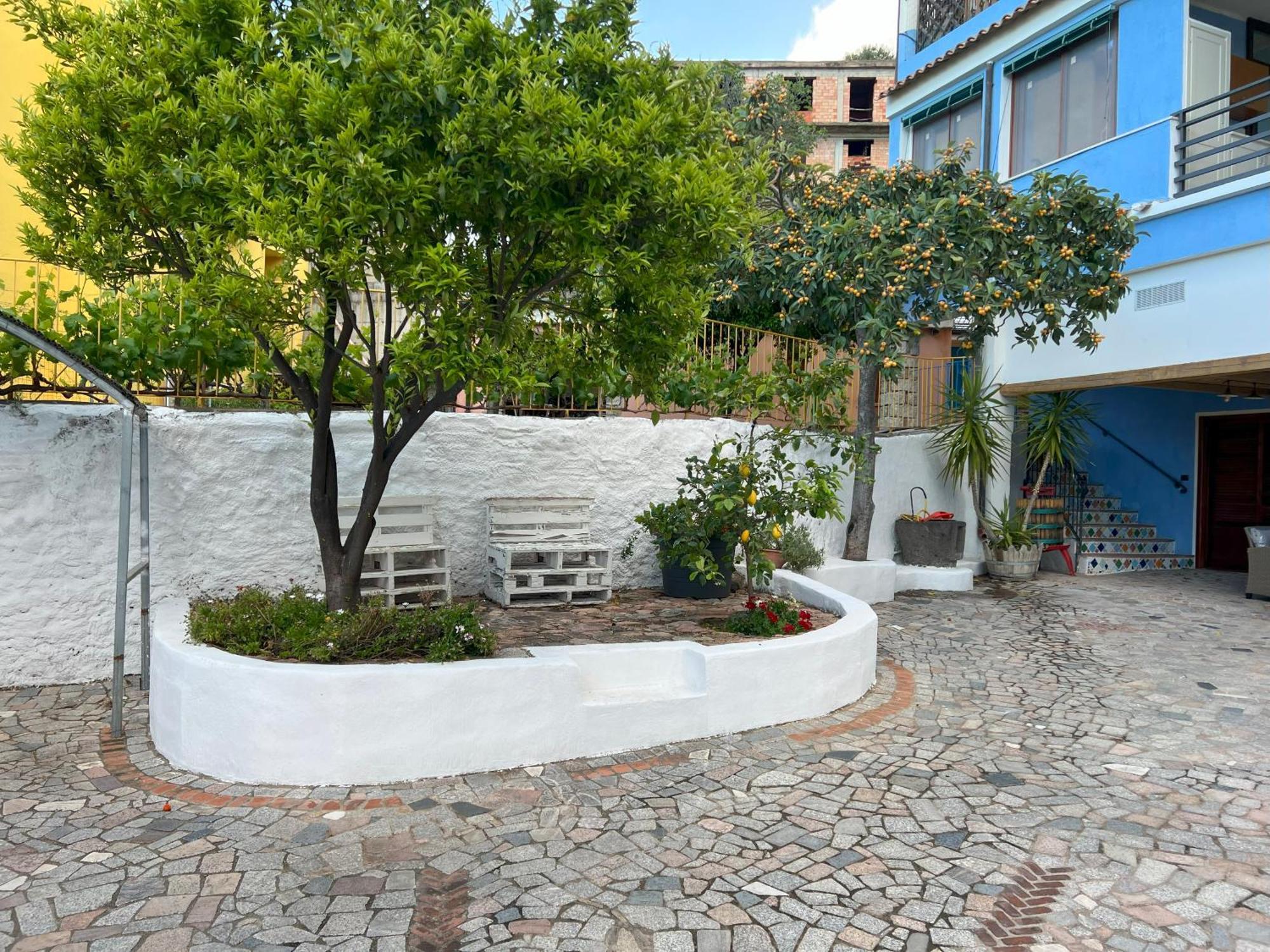 B&B Rita And Family Loceri Exterior photo